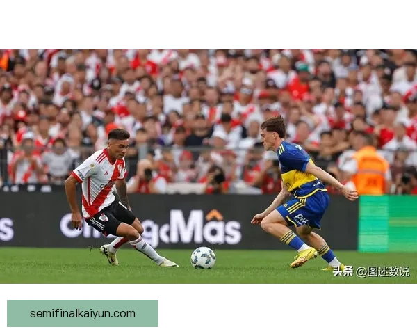 德甲鲁尔德比持续吸引关注，球队状态均衡，比赛前景值得期待