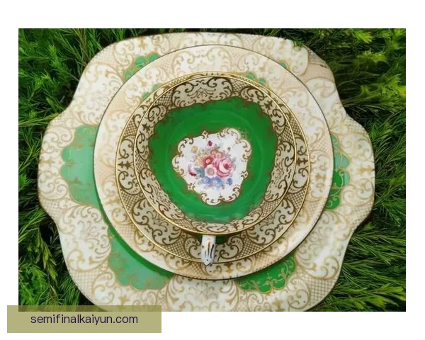 斯托克城“陶工”传统延续，主场风格与社区文化保持鲜明特色